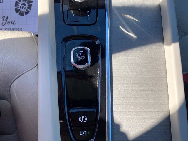 2024 Volvo XC60 Recharge Plug-In Hybrid T8 Plus Dark Theme Raleigh NC