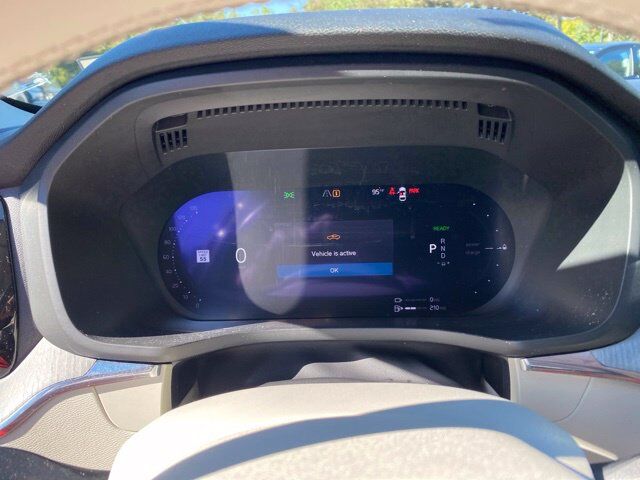 2024 Volvo XC60 Recharge Plug-In Hybrid T8 Plus Dark Theme Raleigh NC