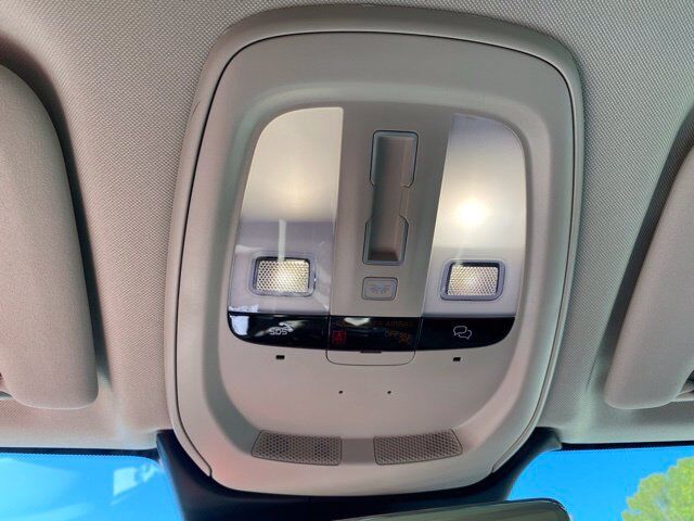 2024 Volvo XC60 Recharge Plug-In Hybrid T8 Plus Dark Theme Raleigh NC