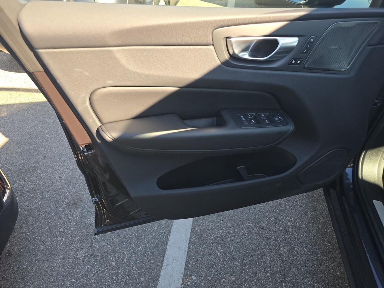 2024 Volvo XC60 Recharge Plug-In Hybrid T8 Plus Dark Theme Surround View Camera Adaptive Cruise Portland OR