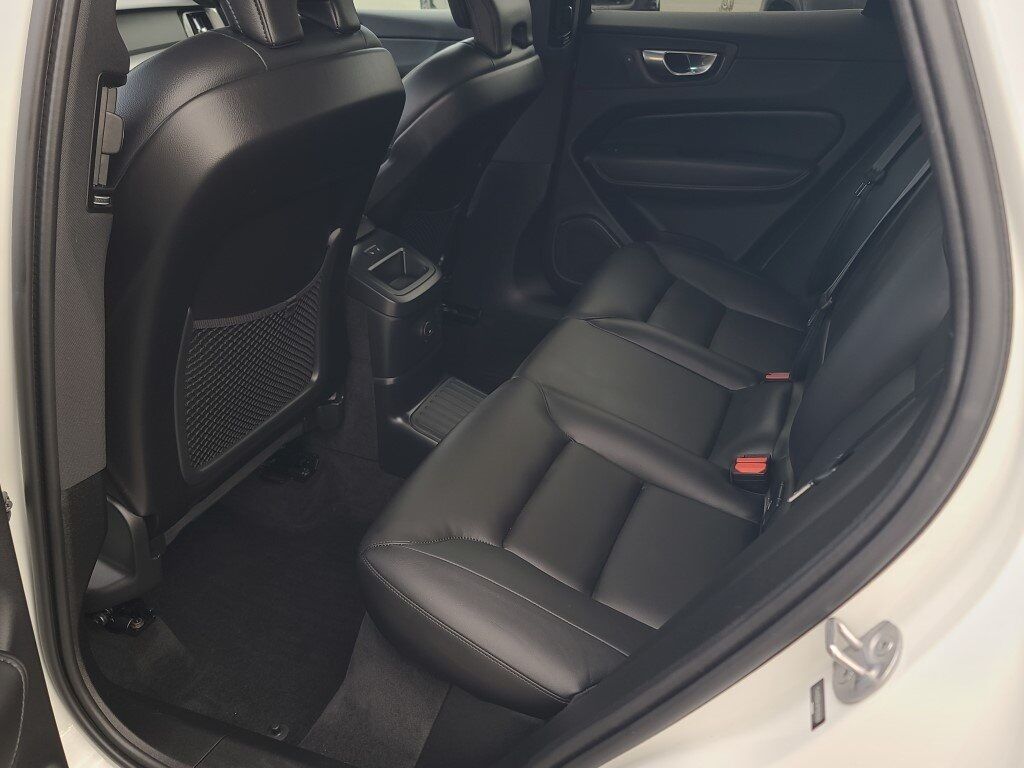 2024 Volvo XC60 Recharge Plug-In Hybrid T8 Plus Dark Theme Springfield VA