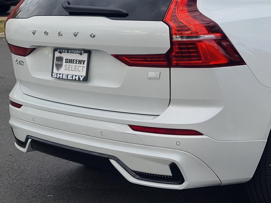 2024 Volvo XC60 Recharge Plug-In Hybrid T8 Plus Dark Theme Springfield VA