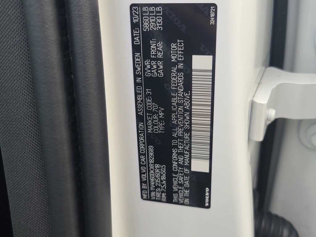 2024 Volvo XC60 Recharge Plug-In Hybrid T8 Plus Dark Theme Springfield VA