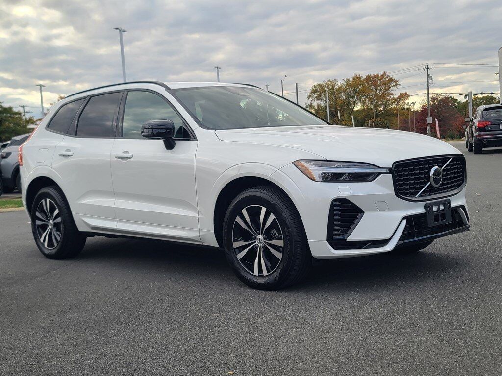 2024 Volvo XC60 Recharge Plug-In Hybrid T8 Plus Dark Theme Springfield VA