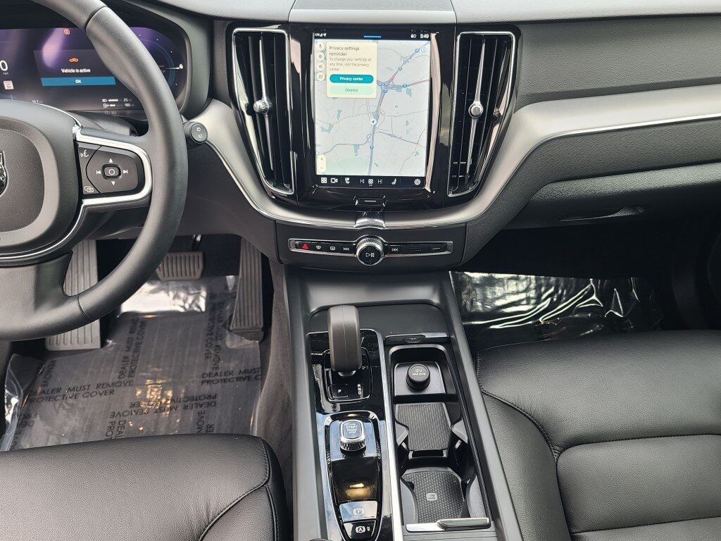 2024 Volvo XC60 Recharge Plug-In Hybrid T8 Plus Dark Theme Springfield VA