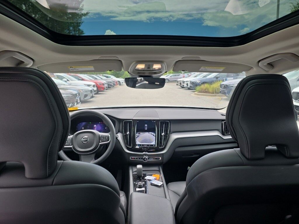 2024 Volvo XC60 Recharge Plug-In Hybrid T8 Plus Dark Theme Hunt Valley MD