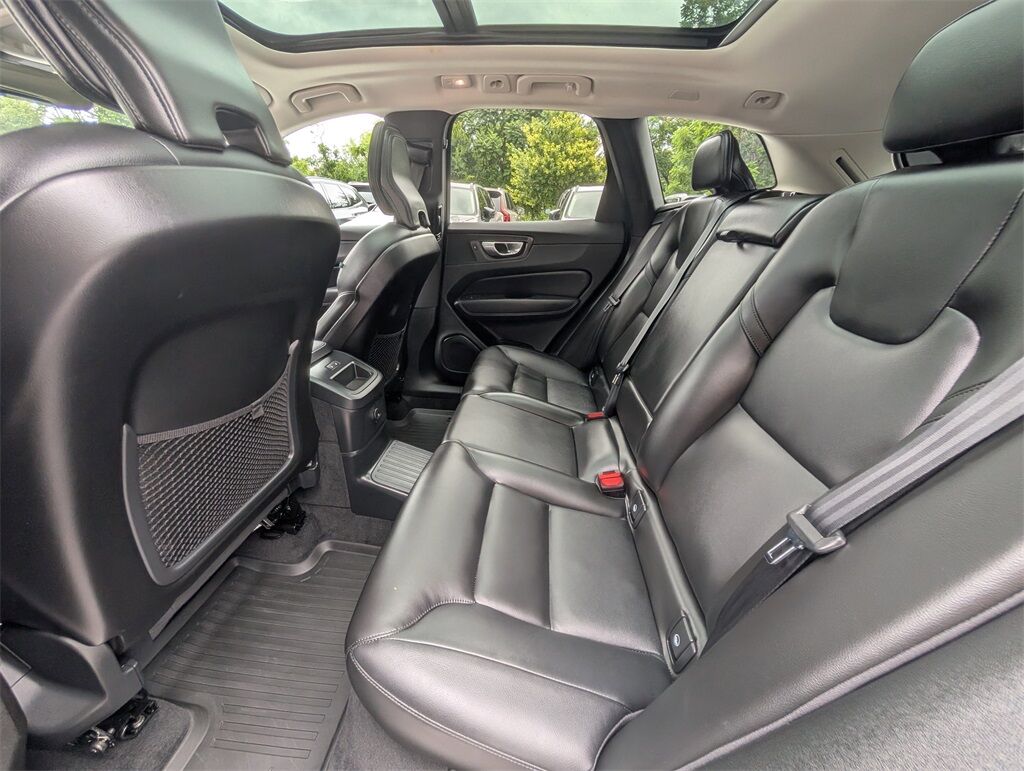 2024 Volvo XC60 Recharge Plug-In Hybrid T8 Plus Dark Theme Hunt Valley MD