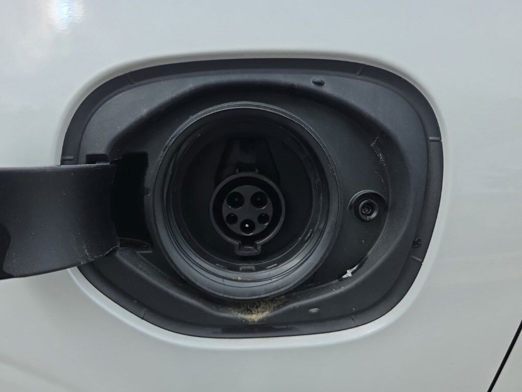 2024 Volvo XC60 Recharge Plug-In Hybrid T8 Plus Dark Theme Hunt Valley MD