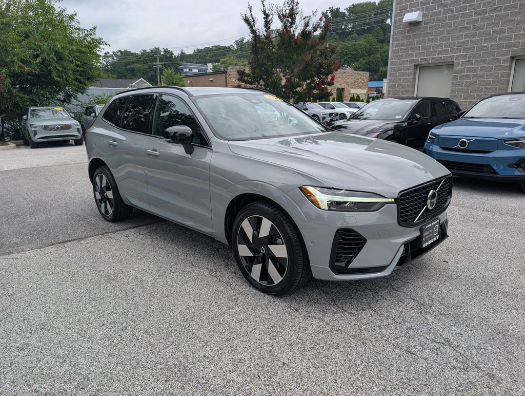 2024 Volvo XC60 Recharge Plug-In Hybrid