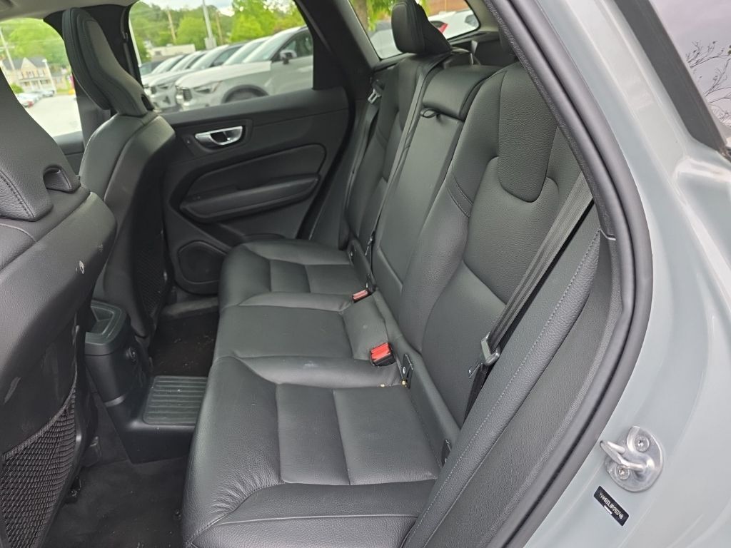 2024 Volvo XC60 Recharge Plug-In Hybrid T8 Plus Dark Theme Hunt Valley MD