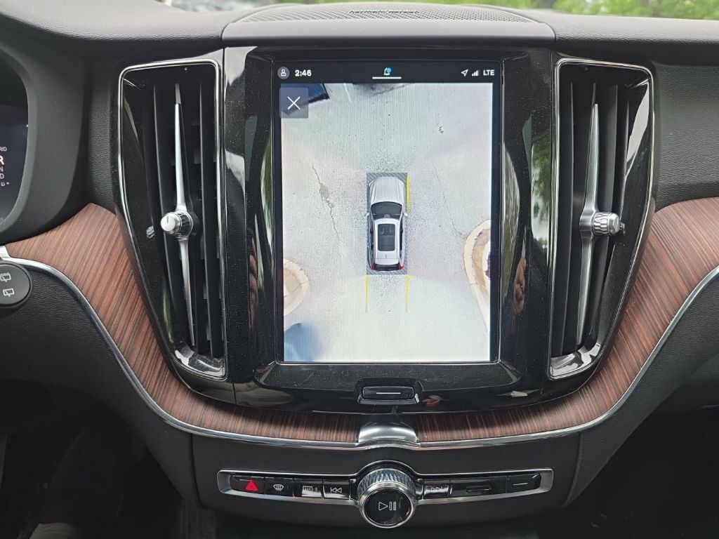 2024 Volvo XC60 Recharge Plug-In Hybrid T8 Plus Dark Theme Hunt Valley MD