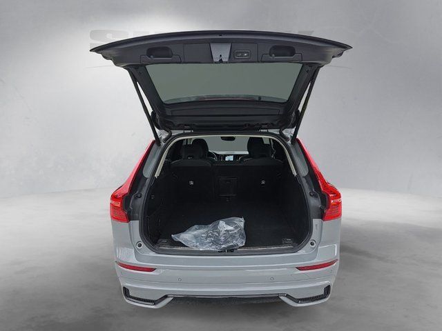 2024 Volvo XC60 Recharge Plug-In Hybrid T8 Plus Dark Theme Hunt Valley MD