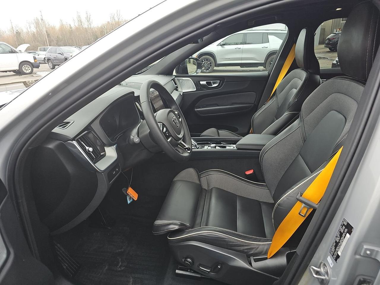 2024 Volvo XC60 Recharge Plug-In Hybrid T8 Polestar Bend OR