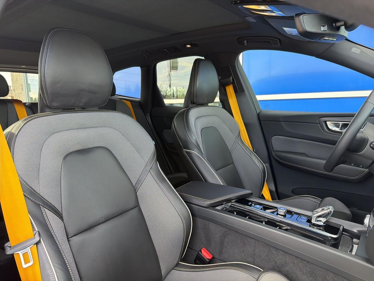 2024 Volvo XC60 Recharge Plug-In Hybrid T8 Polestar Bend OR