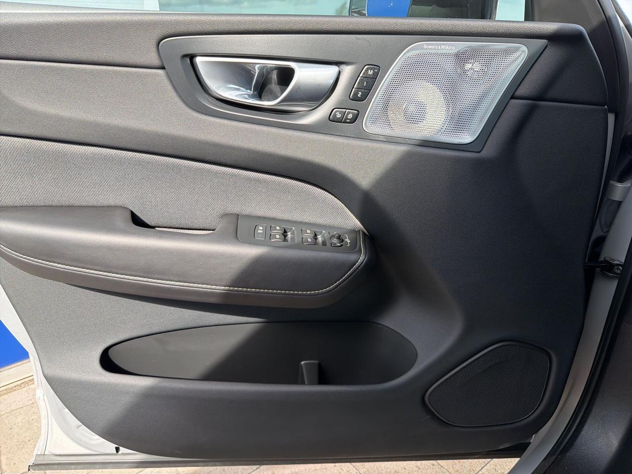 2024 Volvo XC60 Recharge Plug-In Hybrid T8 Polestar Bend OR