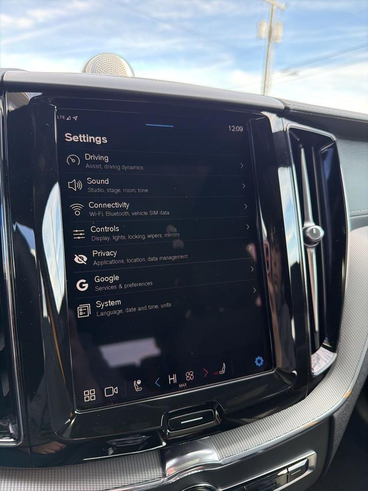 2024 Volvo XC60 Recharge Plug-In Hybrid T8 Polestar Bend OR