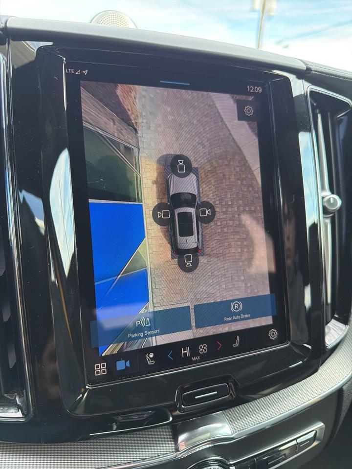 2024 Volvo XC60 Recharge Plug-In Hybrid T8 Polestar Bend OR