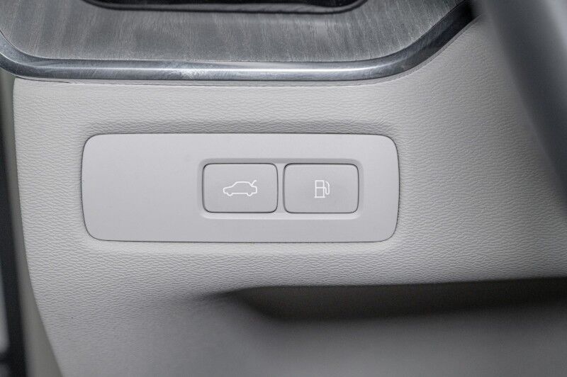 2024 Volvo XC60 Recharge Plug-In Hybrid T8 eAWD PHEV Ultimate Dark Theme SUV Peoria AZ