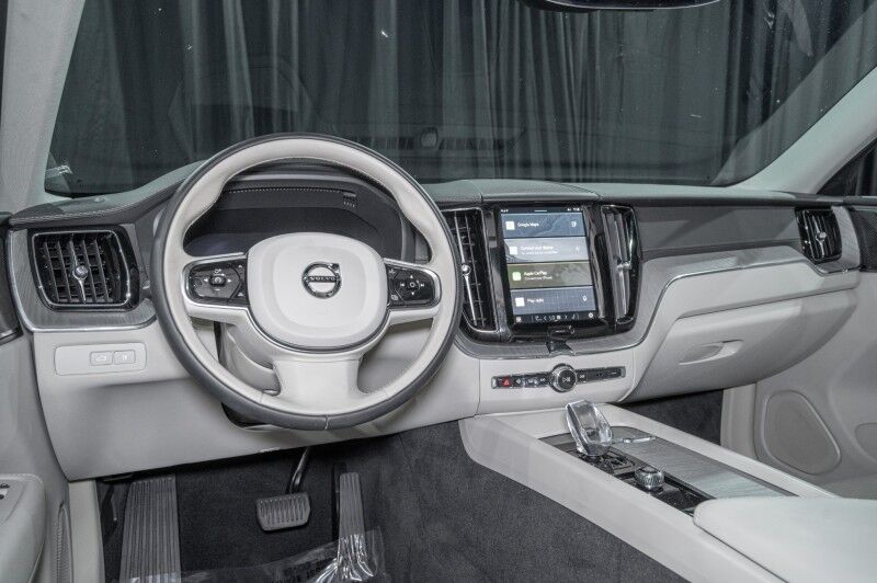 2024 Volvo XC60 Recharge Plug-In Hybrid T8 eAWD PHEV Ultimate Dark Theme SUV Peoria AZ