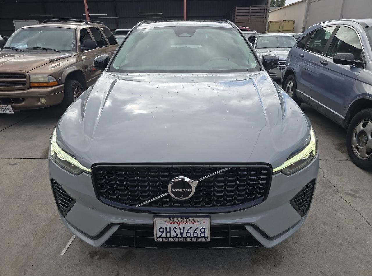 2024 Volvo XC60 Recharge Plug-In Hybrid Ultimate