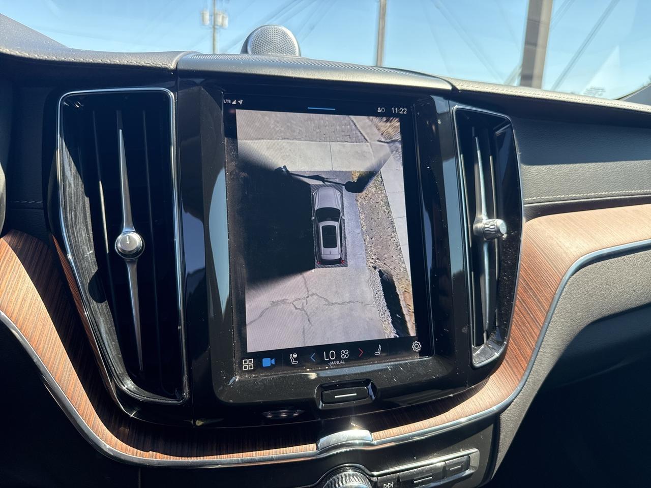 2024 Volvo XC60 Recharge Plug-In Hybrid Ultimate Bend OR