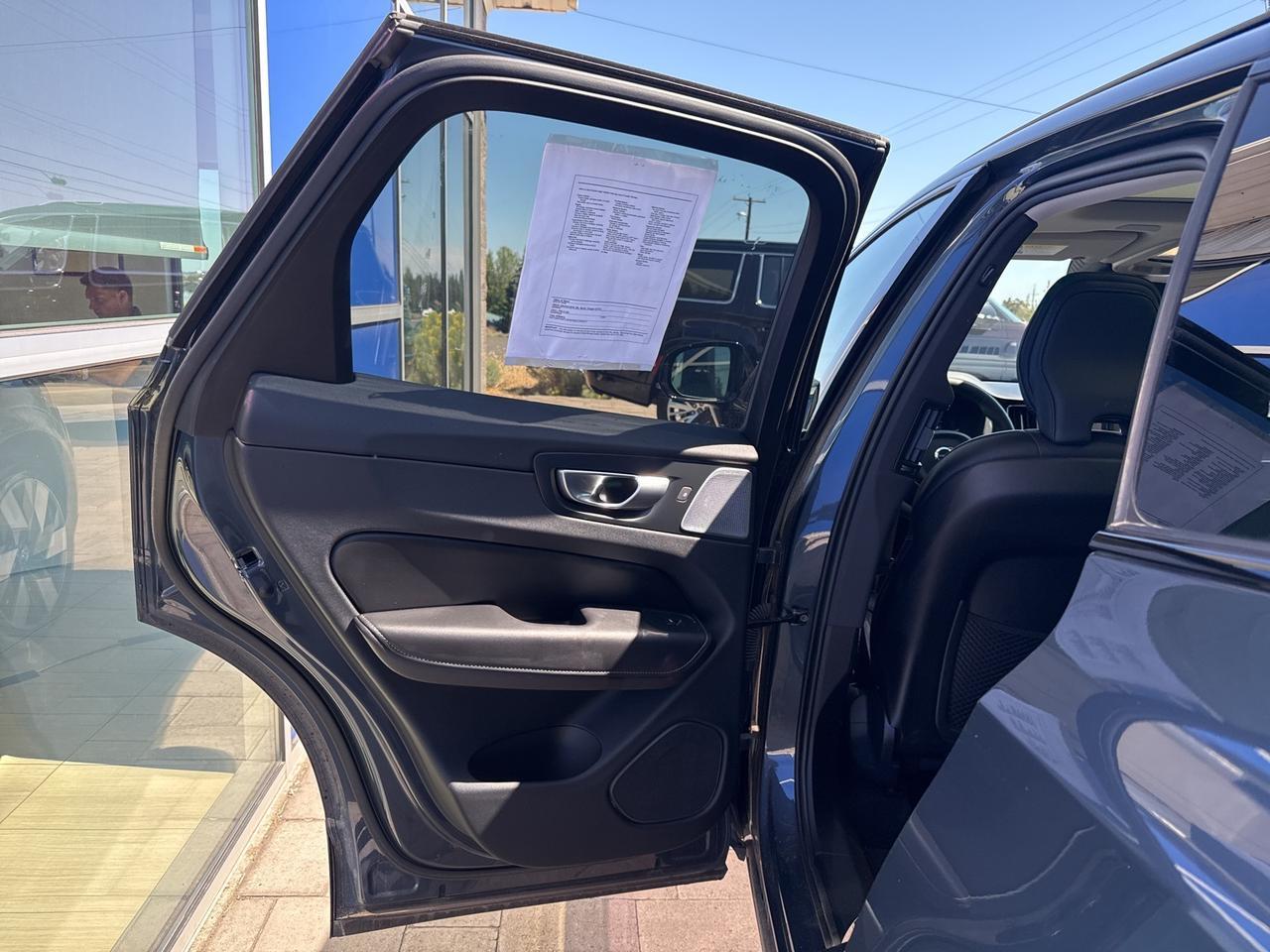 2024 Volvo XC60 Recharge Plug-In Hybrid Ultimate Bend OR