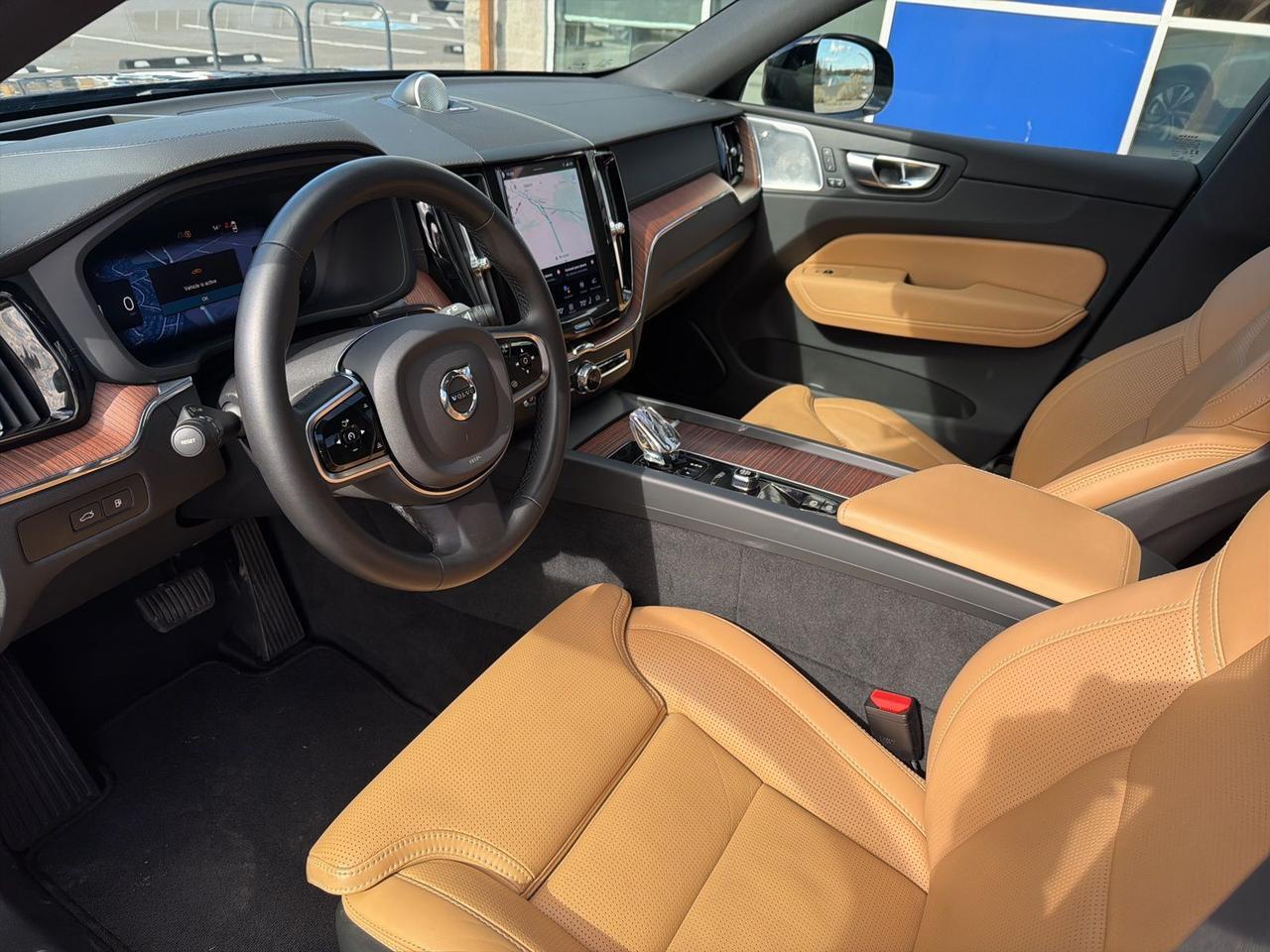 2024 Volvo XC60 Recharge Plug-In Hybrid Ultimate Bend OR