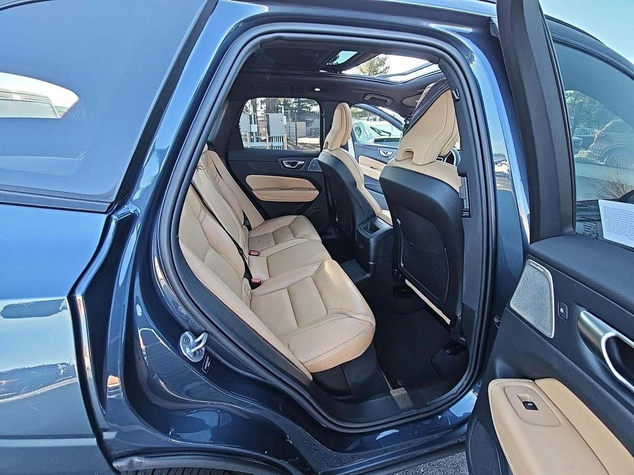 2024 Volvo XC60 Recharge Plug-In Hybrid Ultimate Bend OR