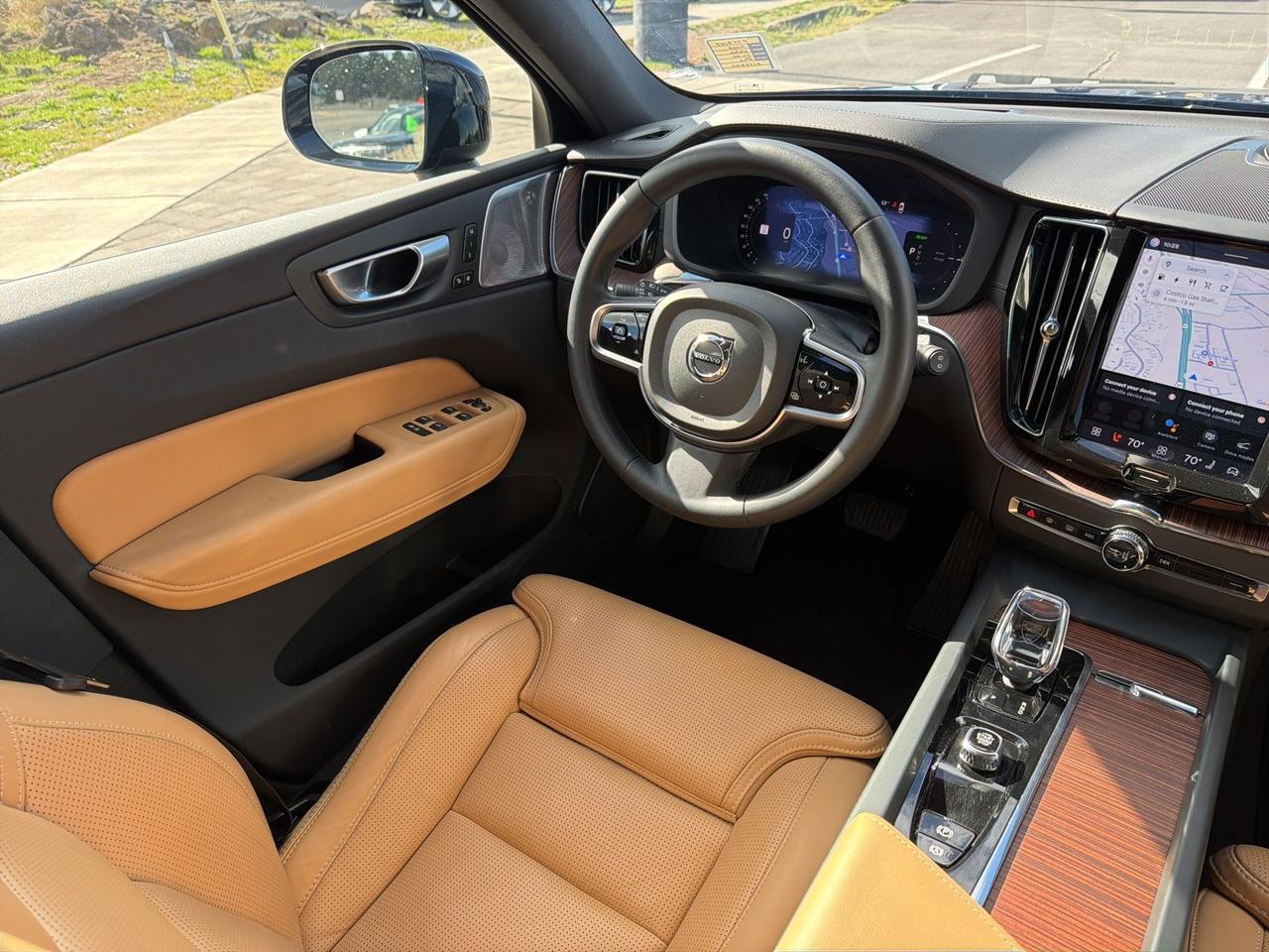 2024 Volvo XC60 Recharge Plug-In Hybrid Ultimate Bend OR