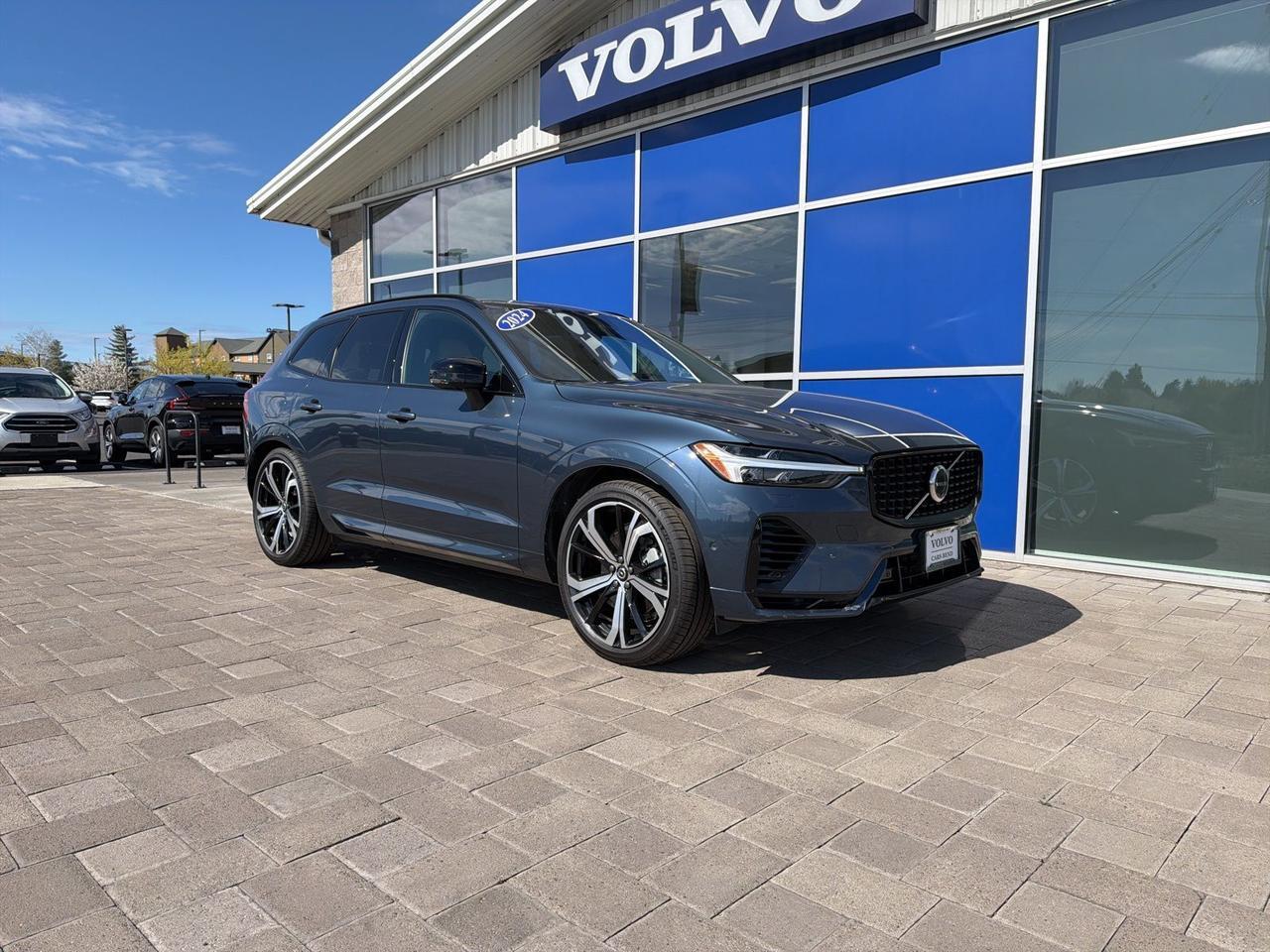 2024 Volvo XC60 Recharge Plug-In Hybrid Ultimate