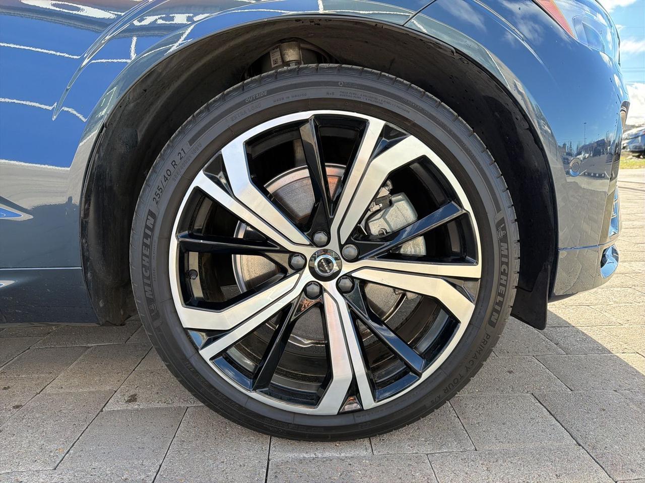 2024 Volvo XC60 Recharge Plug-In Hybrid Ultimate Bend OR