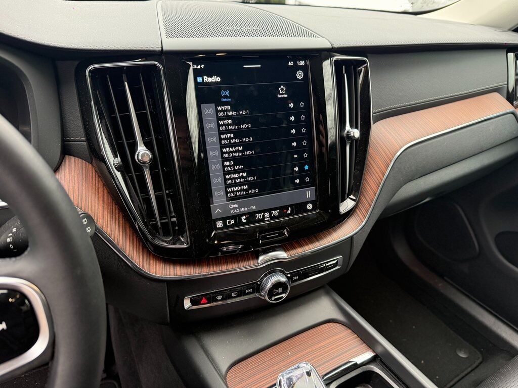 2024 Volvo XC60 Recharge Plug-In Hybrid Ultimate Hunt Valley MD