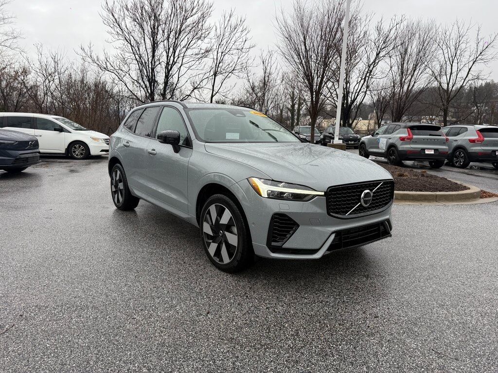 2024 Volvo XC60 Recharge Plug-In Hybrid Ultimate
