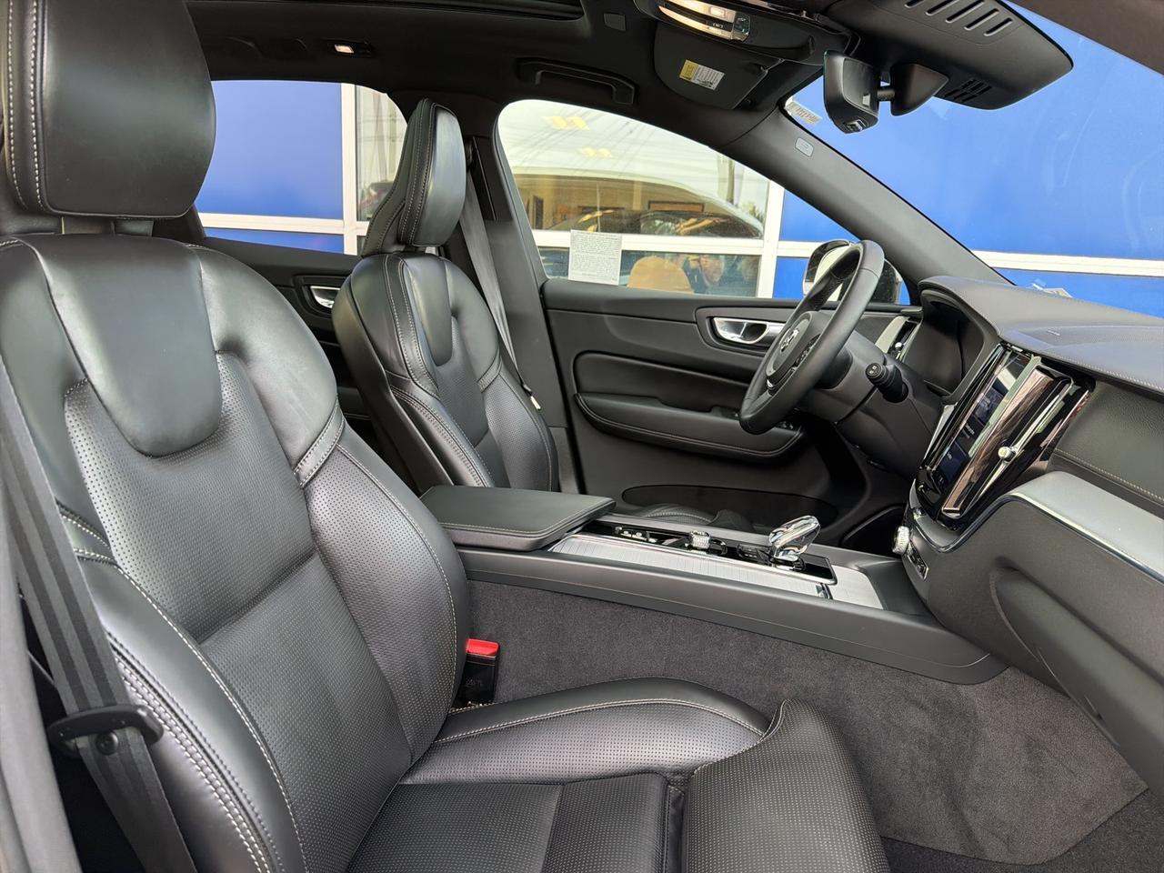 2024 Volvo XC60 Ultimate Bend OR