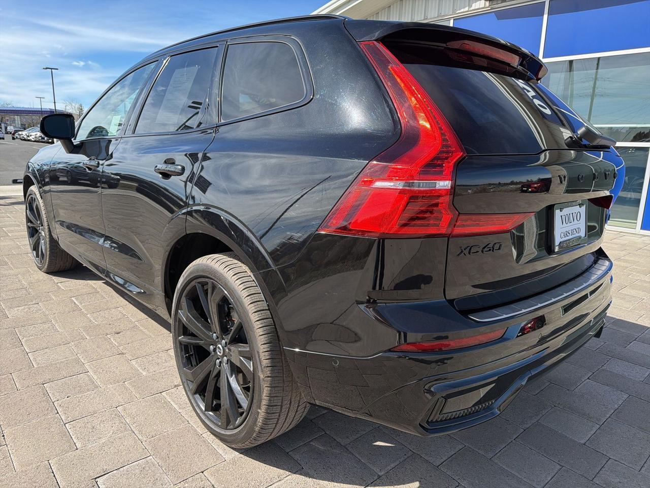 2024 Volvo XC60 Ultimate Bend OR
