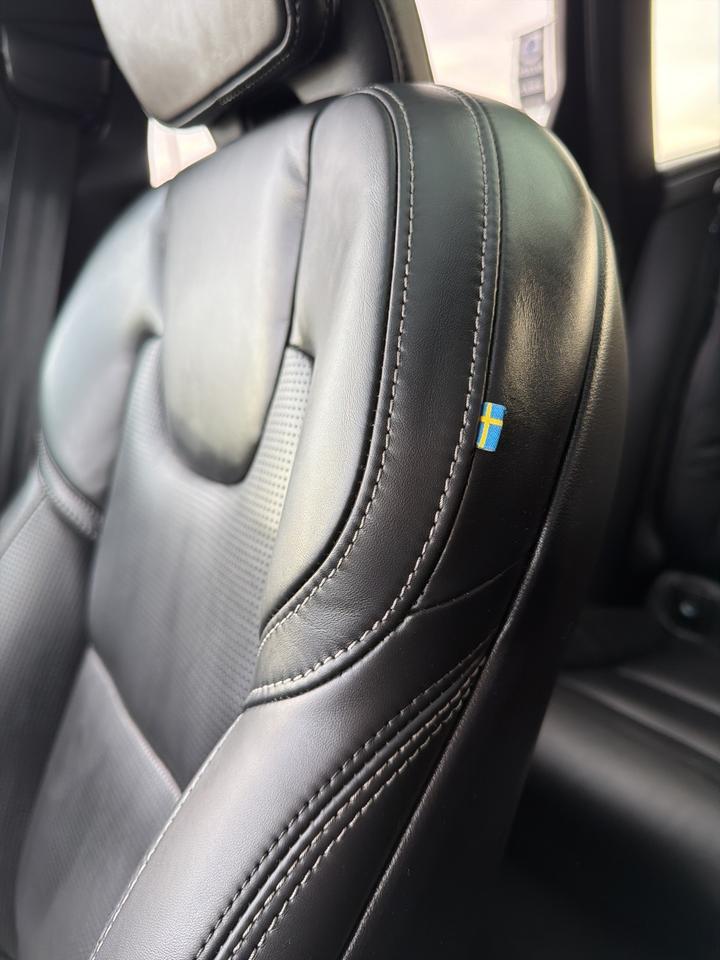 2024 Volvo XC60 Ultimate Bend OR