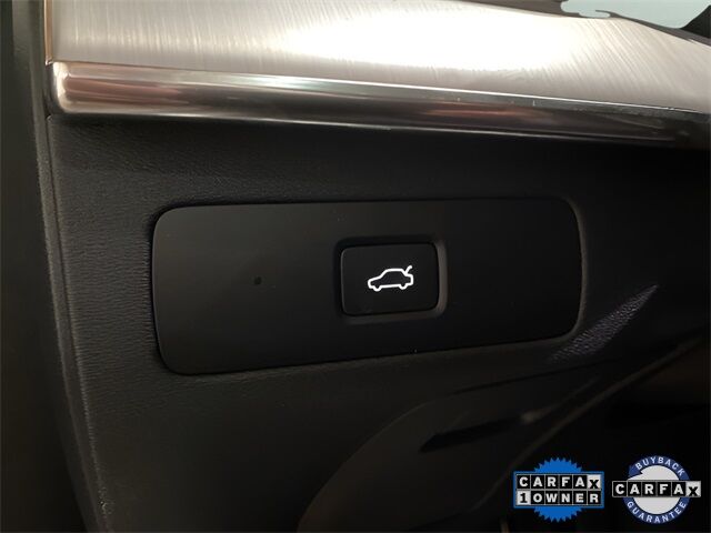 2024 Volvo XC90 B5 Core photo 32