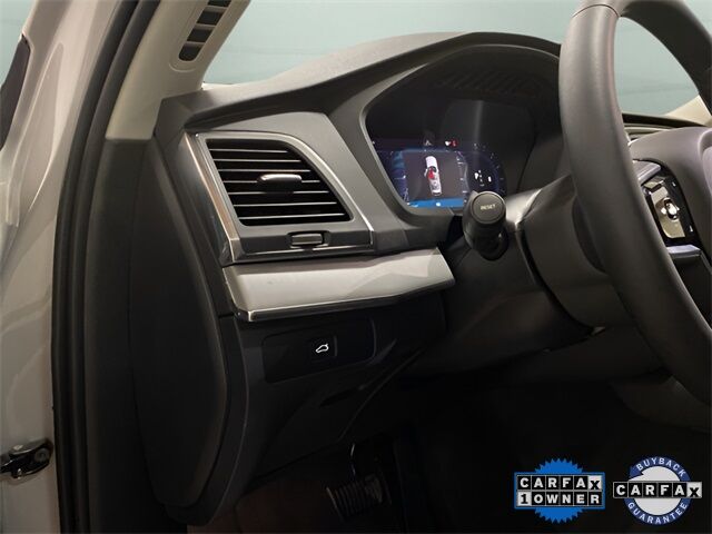 2024 Volvo XC90 B5 Core photo 15
