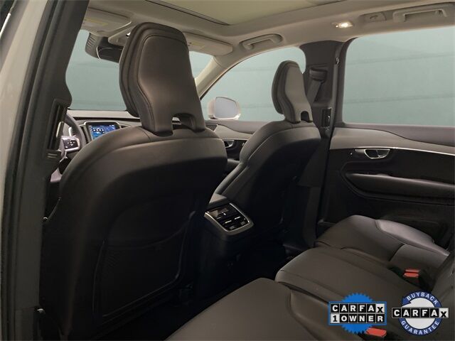 2024 Volvo XC90 B5 Core photo 18