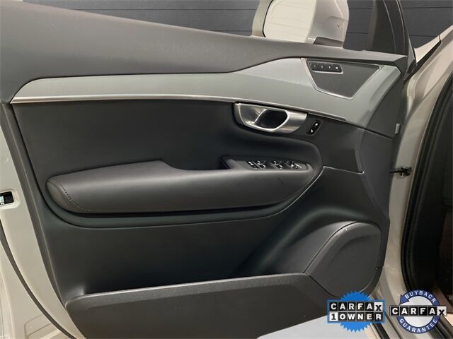 2024 Volvo XC90 B5 Core photo 14