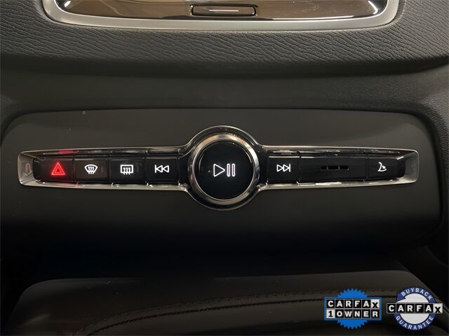 2024 Volvo XC90 B5 Core photo 47
