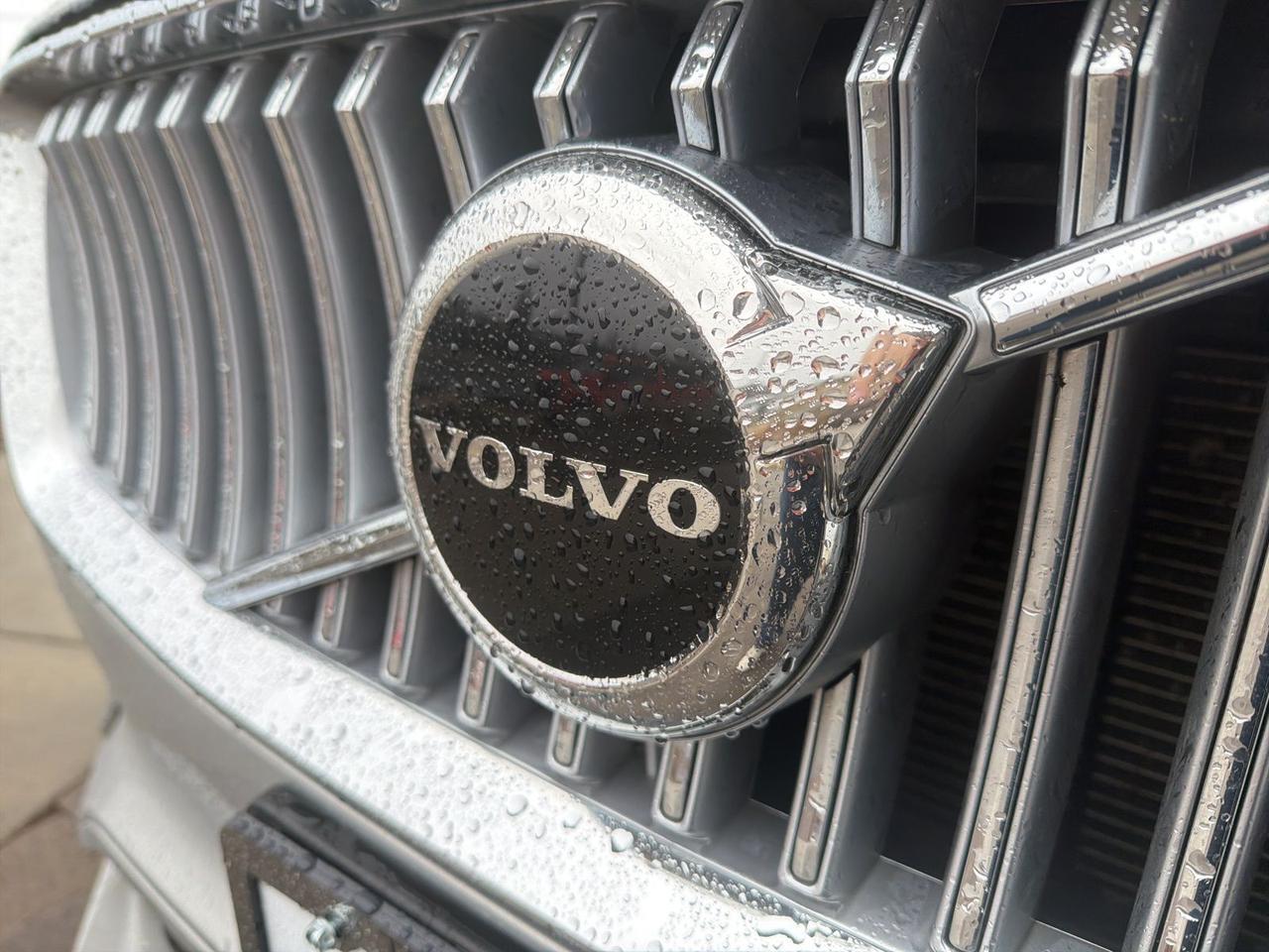 2024 Volvo XC90 B5 Core Bend OR