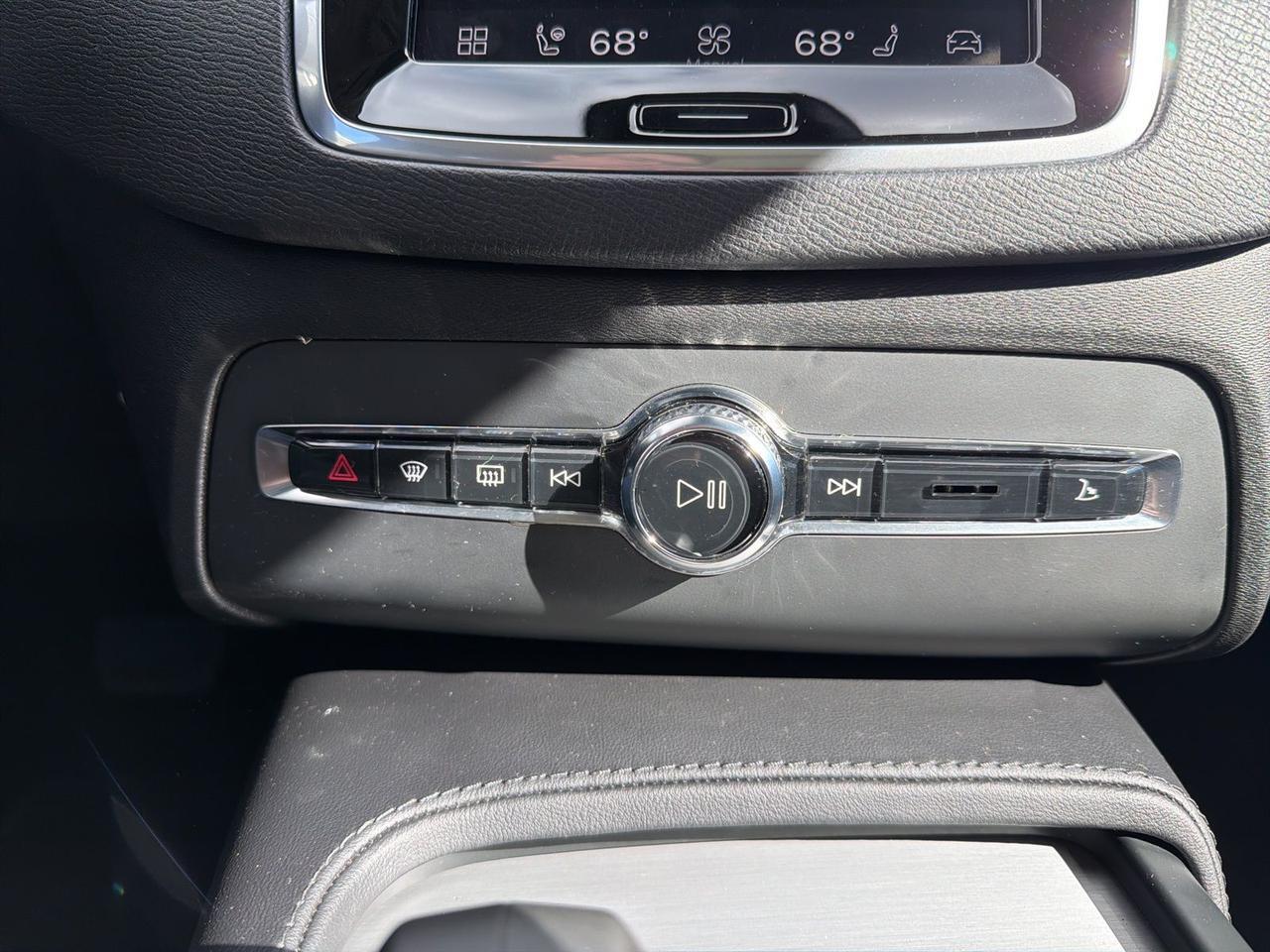 2024 Volvo XC90 B5 Core Bend OR