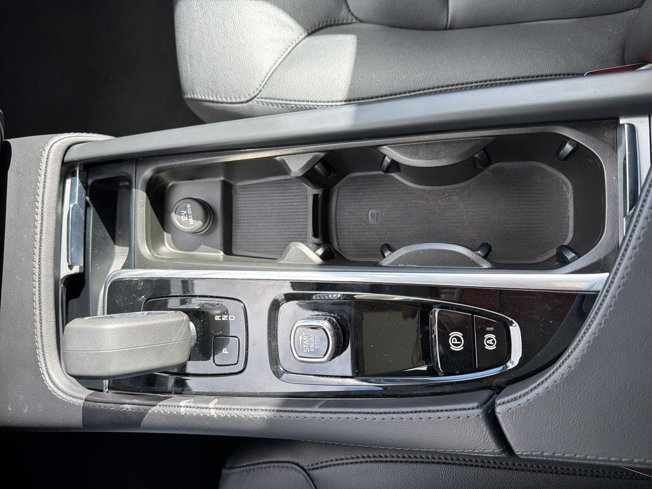 2024 Volvo XC90 B5 Core Bend OR