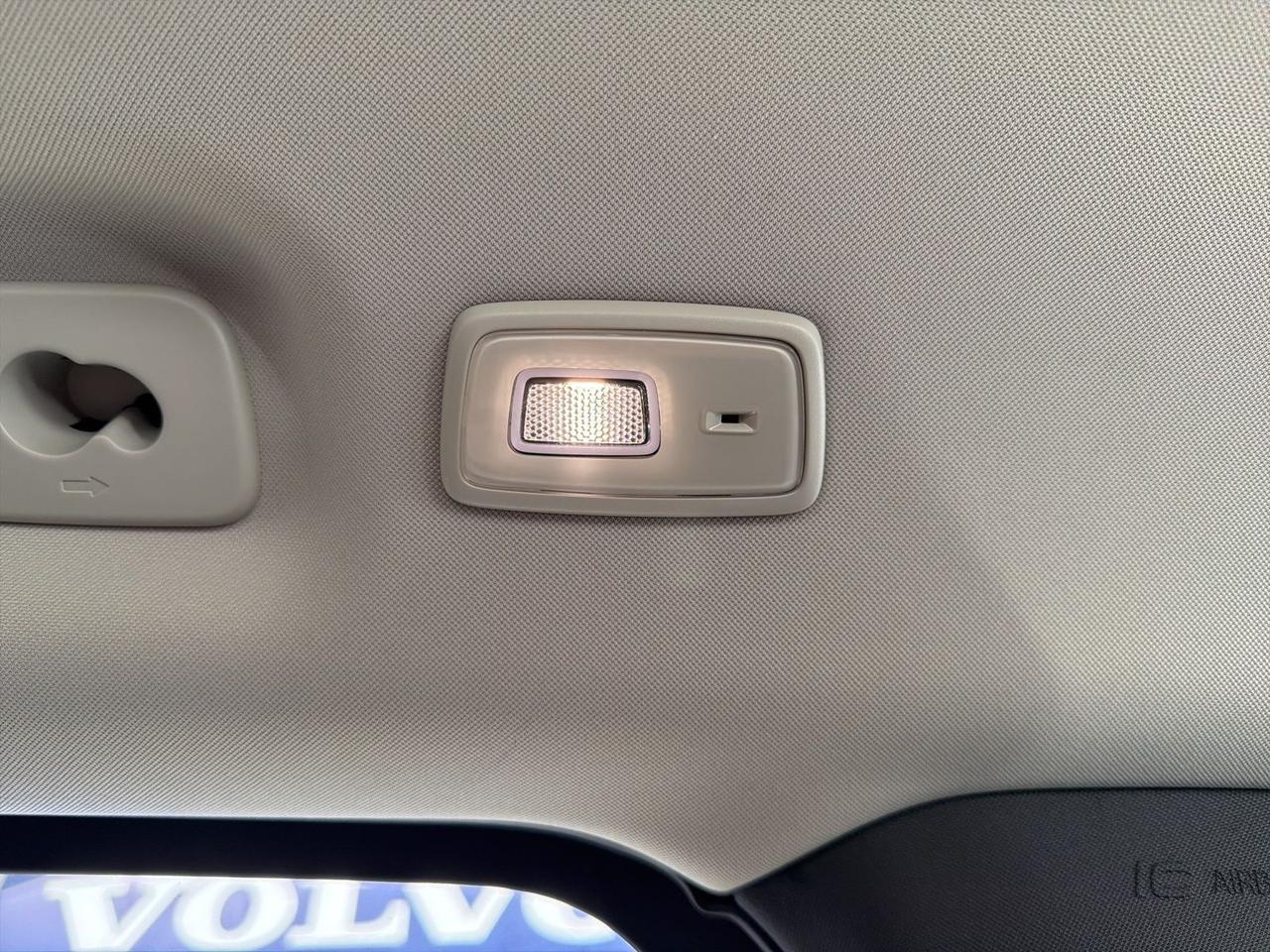 2024 Volvo XC90 B5 Core Bend OR