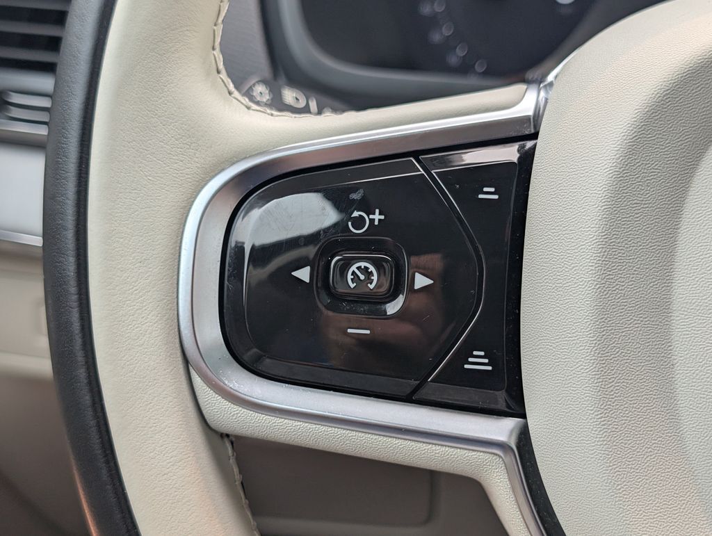 2024 Volvo XC90 B5 Core Hunt Valley MD