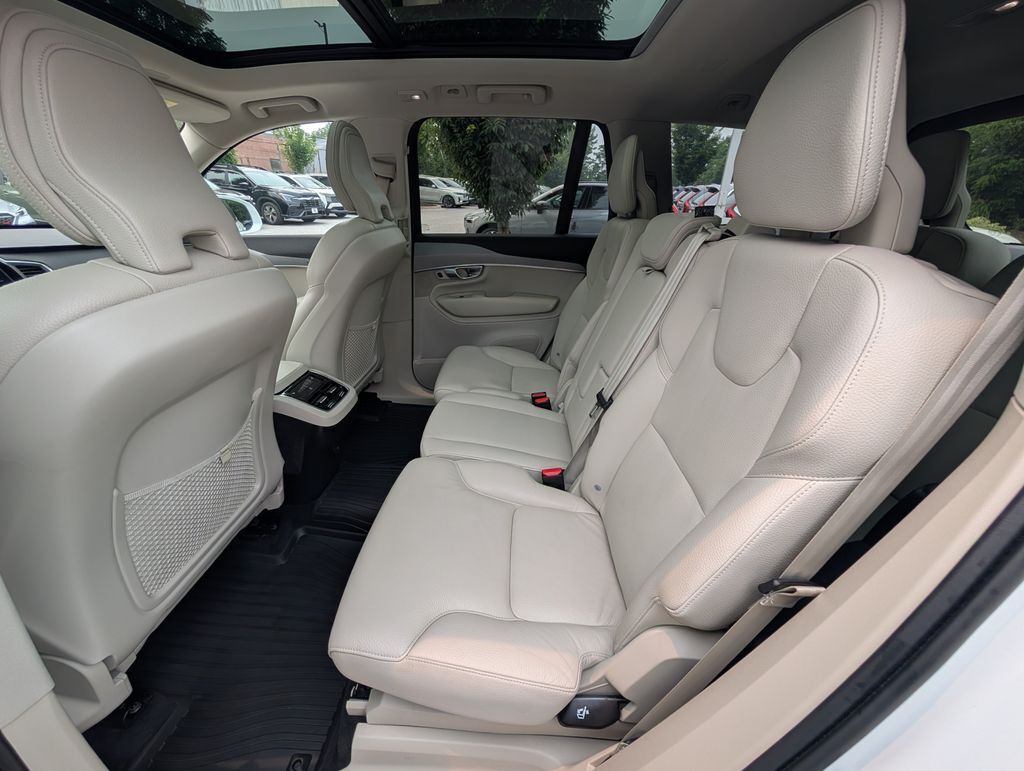 2024 Volvo XC90 B5 Core Hunt Valley MD