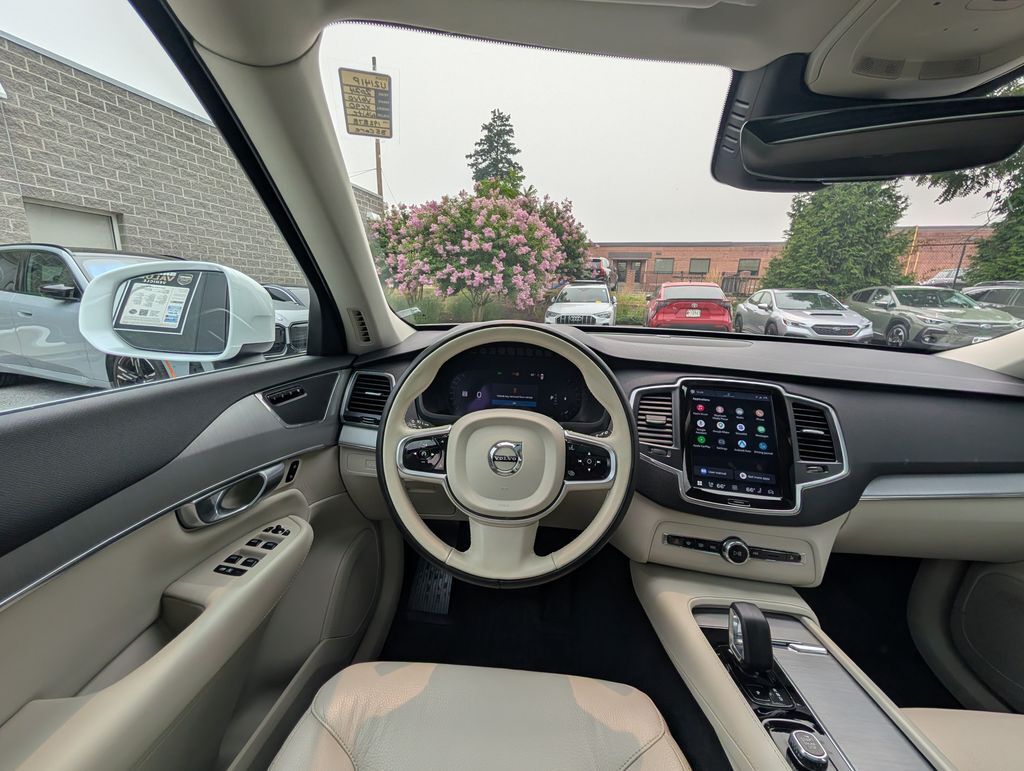 2024 Volvo XC90 B5 Core Hunt Valley MD