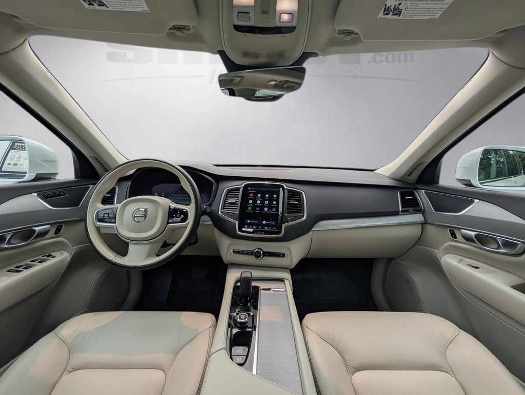 2024 Volvo XC90 B5 Core Hunt Valley MD