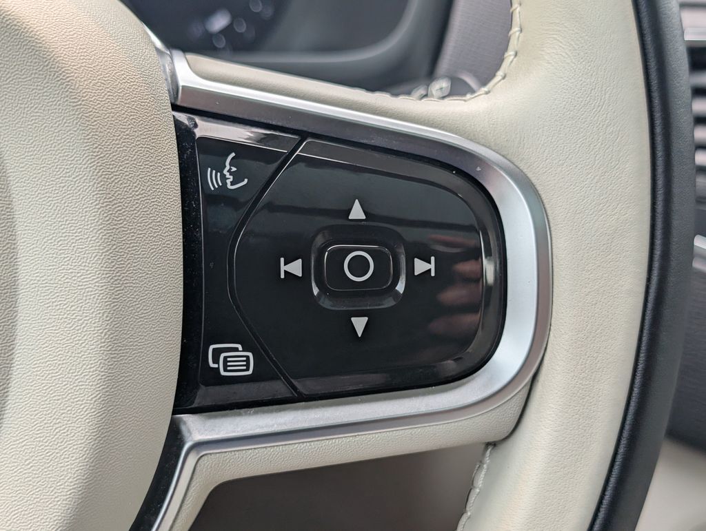 2024 Volvo XC90 B5 Core Hunt Valley MD